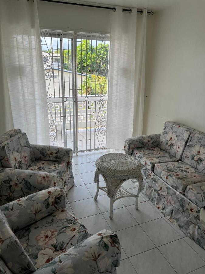 קרייסט צ'רץ' Home2Home Guesthouse מראה חיצוני תמונה