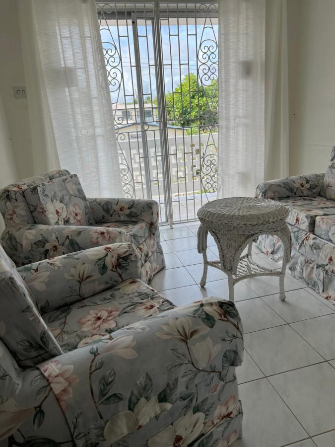 קרייסט צ'רץ' Home2Home Guesthouse מראה חיצוני תמונה